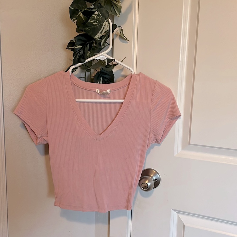 pink v neck crop top by bozzolo size small